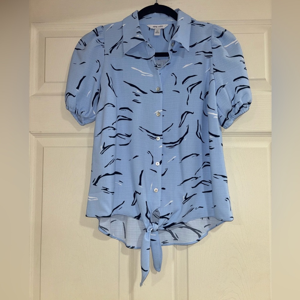 Women's Nine West Button Front Knot Hem Shirt